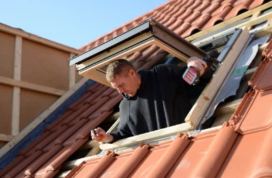 Pose de fenêtres de toit Velux à Liac